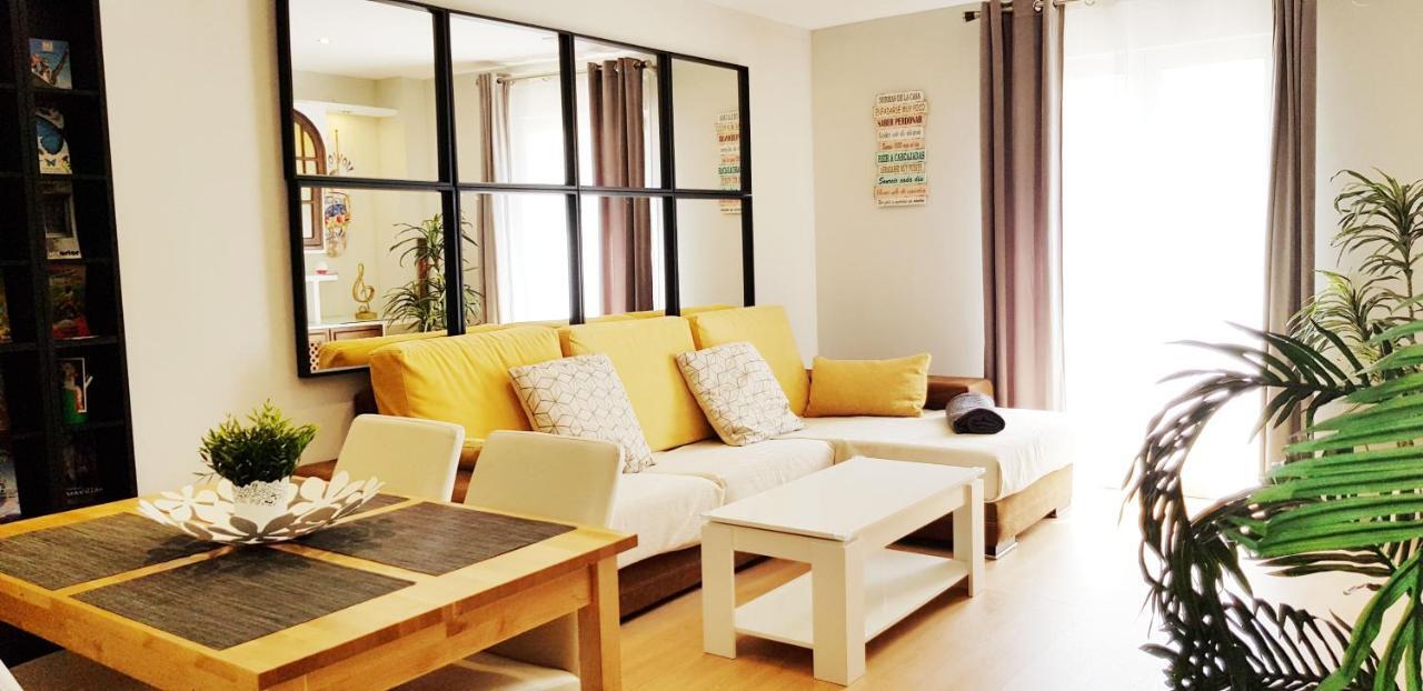 Apartamento Duplex Frente Al Mar Paseo Maritimo Torremolinos Exterior photo