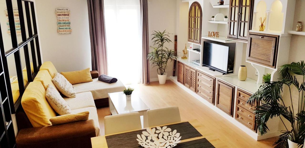 Apartamento Duplex Frente Al Mar Paseo Maritimo Torremolinos Exterior photo